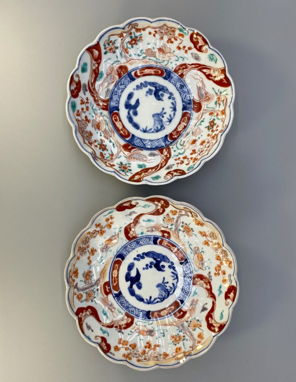 photo vinterior Fine Pair 18thc Japanese Edo Period Scallop Form Porcelain Imari Bowl Dish Plate