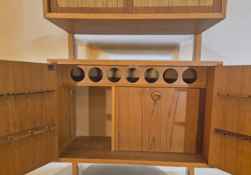 photo vinterior Wall Unit In Teak With Bar Cabinet, Scandinavian Mid Century 1960s