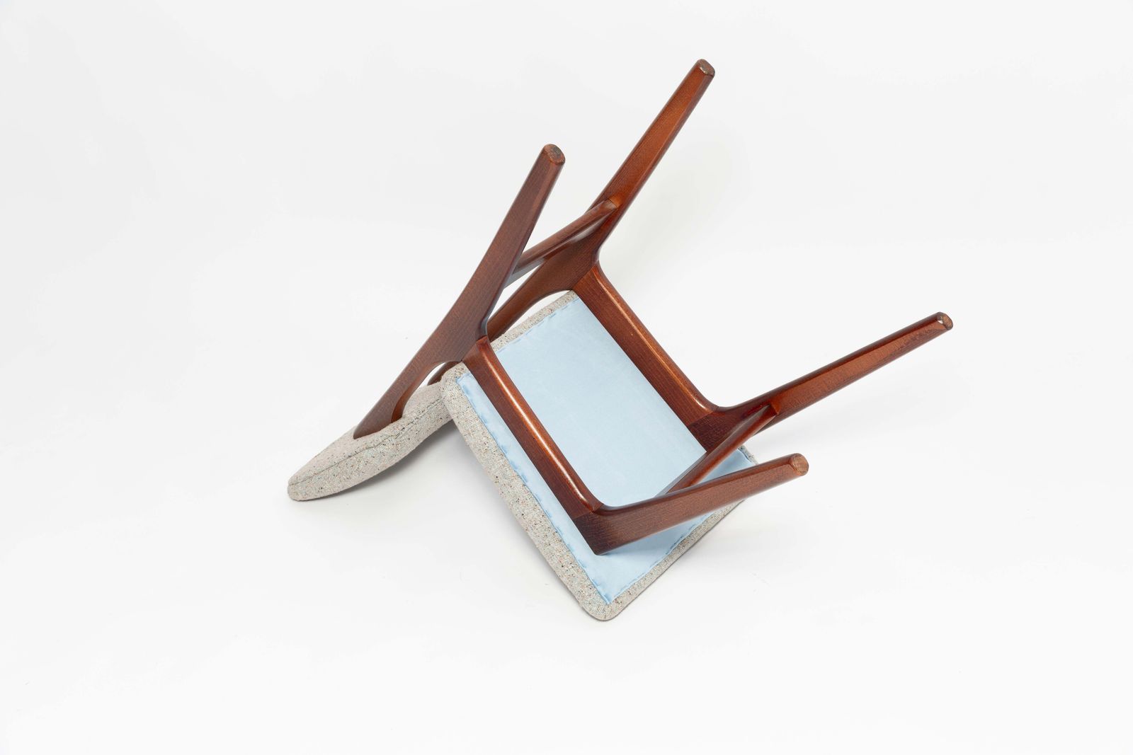 photo for sale Mid Century Butterfly Chair, Blue Gray Wool, Walnut Wood, Europe, 1960s  1