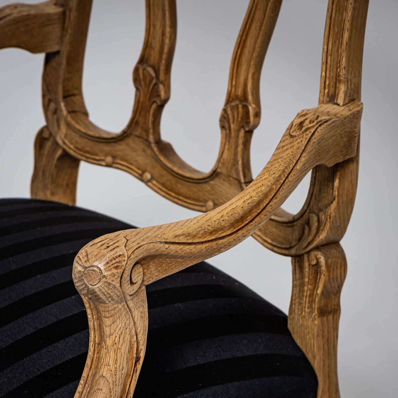 3000.0 Set Van Zes Stoelen En Twee Fauteuils In Louis XV Stijl, 20e Eeuw photo