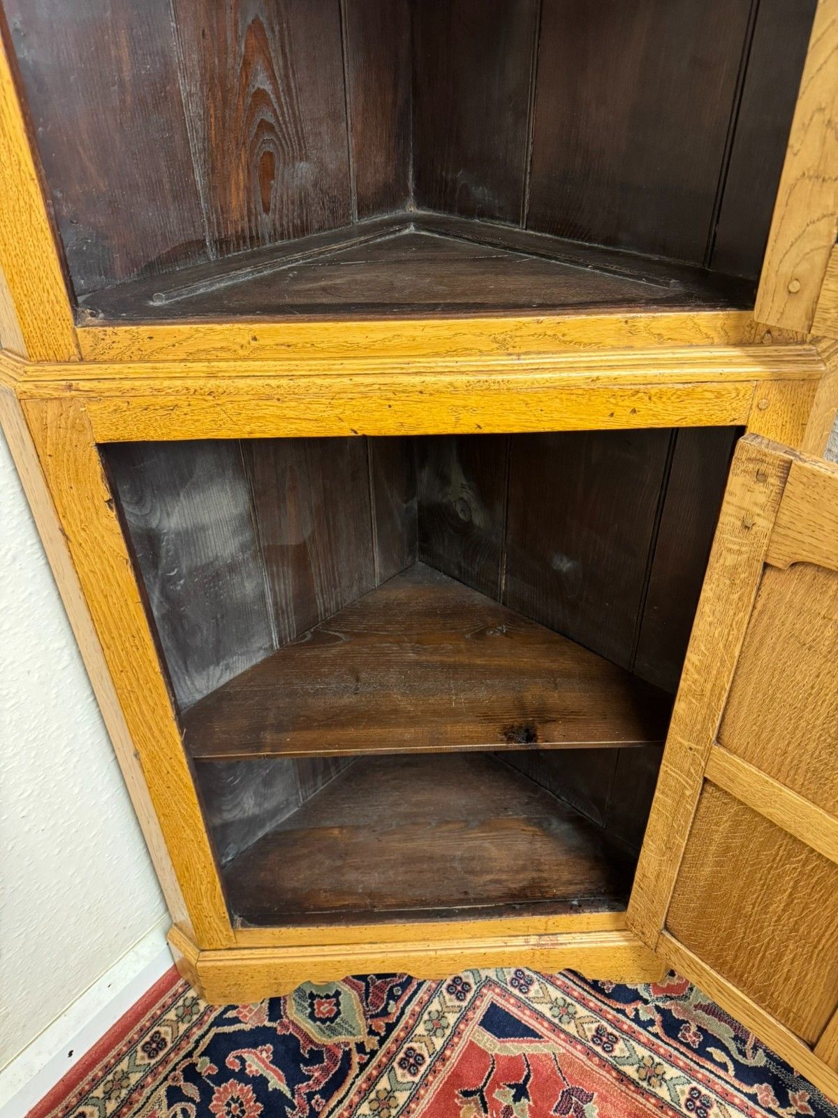 Outstanding Quality Light Oak Panelled Corner Cupboard photo buy
