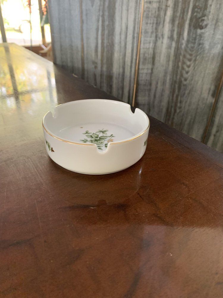 Porcelain Ashtray With Green Floral Pattern From Hollóháza, 1960s