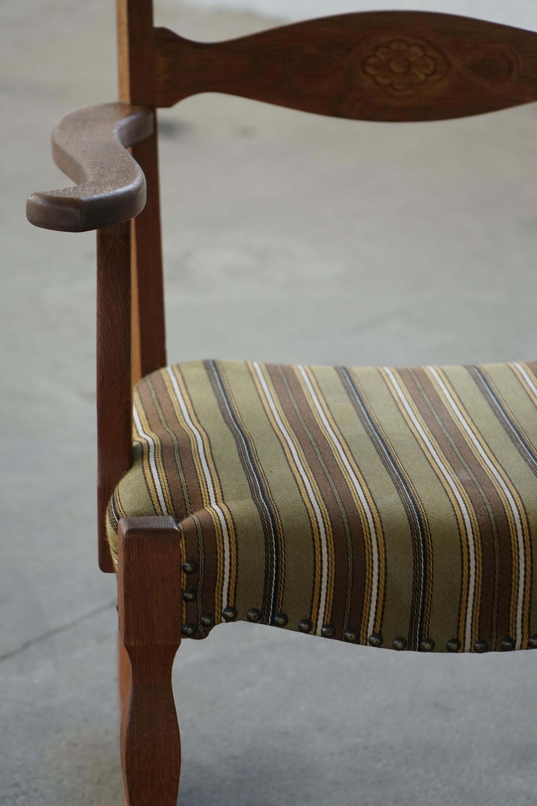 photo vintage Rocking Chair In Oak, Danish Mid Century Modern, Henning Kjærnulf, 1960s
