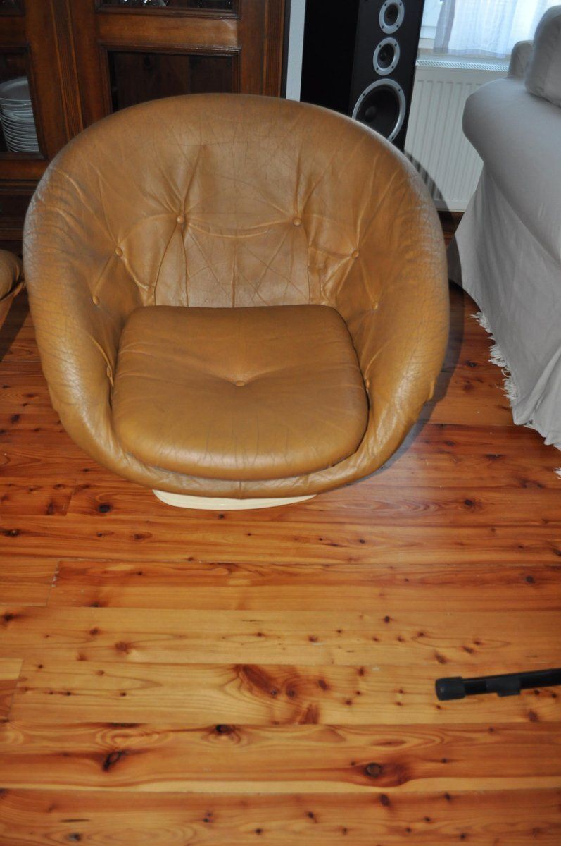 French Plastic Club Chairs By Rafael Raffel, 1970s, Set Of 2 photo for sale