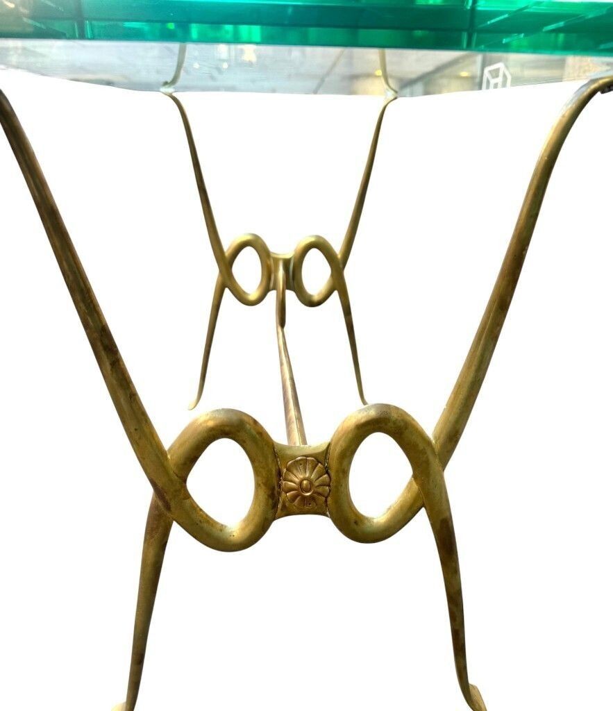 An Italian 1950s Fontana Arte Style Brass And Thick Glass Cocktail Table By Janetti, Florence photo vinterior
