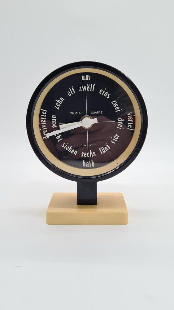 Space Age Desk Clock, 1970s photo vintage
