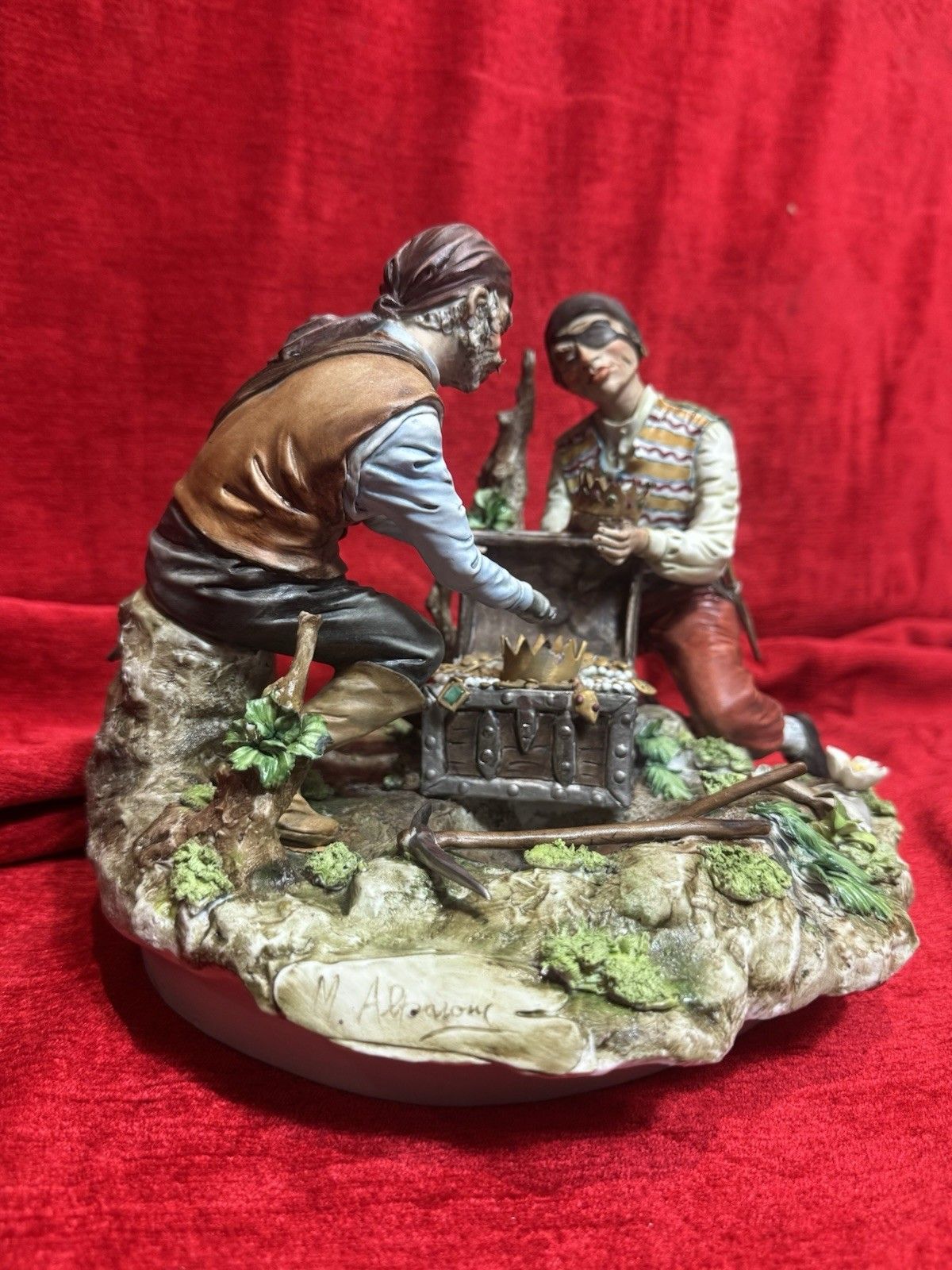 Large Italian Capodimonte Porcelain Figurine 'The Pirates Hidden Treasure'signed photo furniture