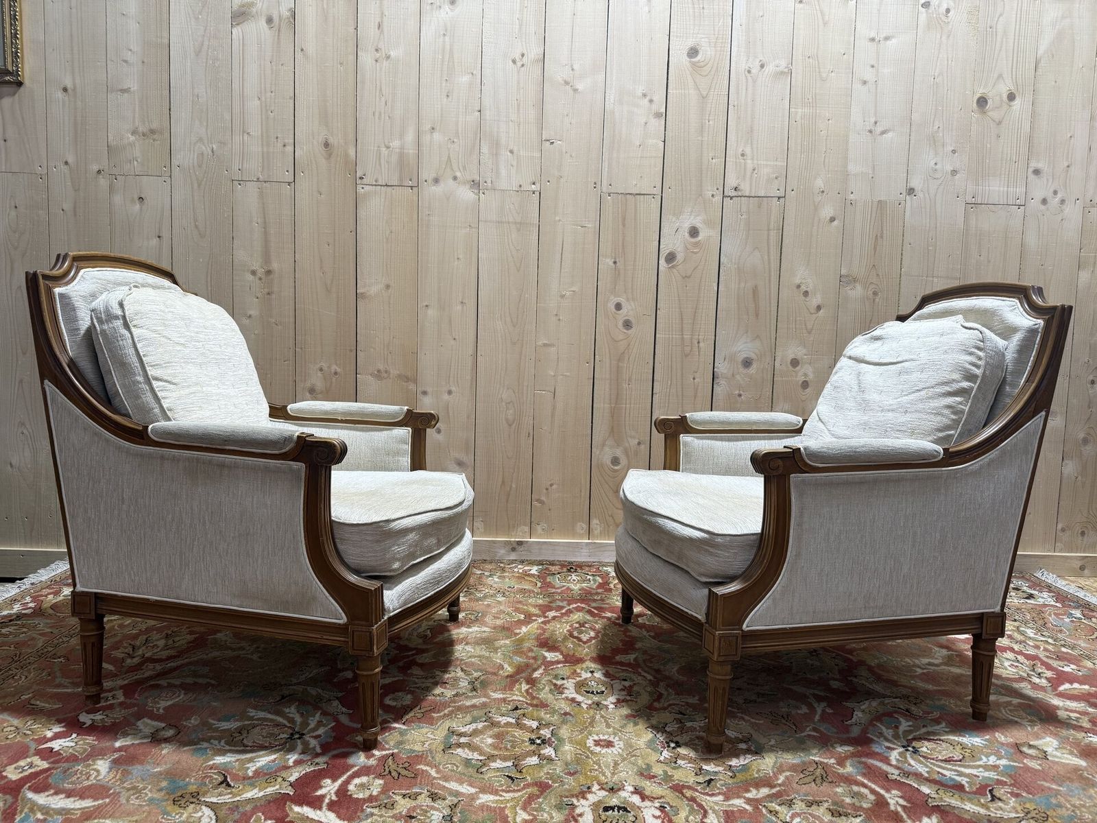 Paire De Fauteuil / Bergères De Style Louis XVI Beige photo 510.0