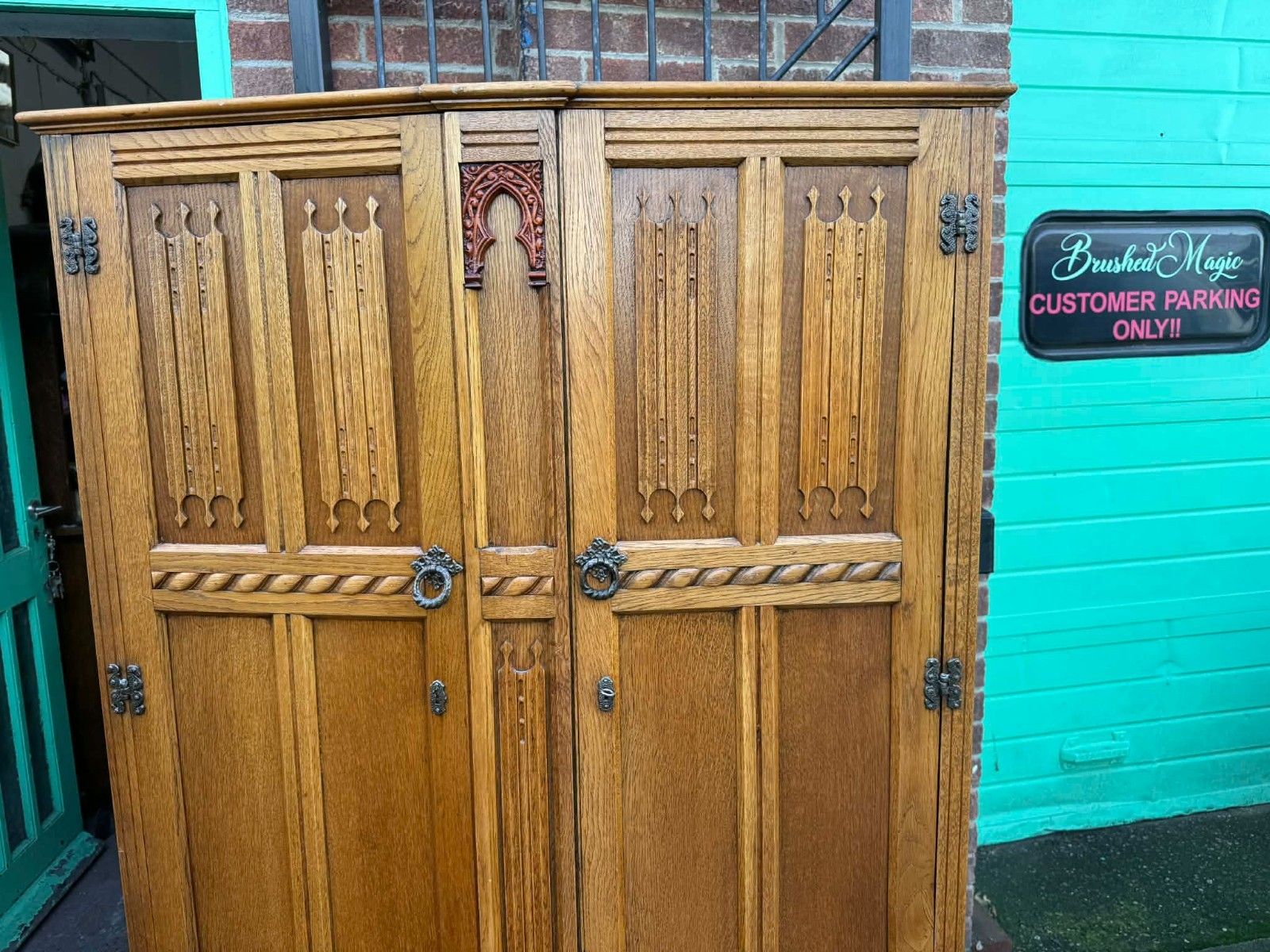 Antique Vintage Carved Double Hallrobe/Wardrobe Ready To Be Upcycled photo furniture
