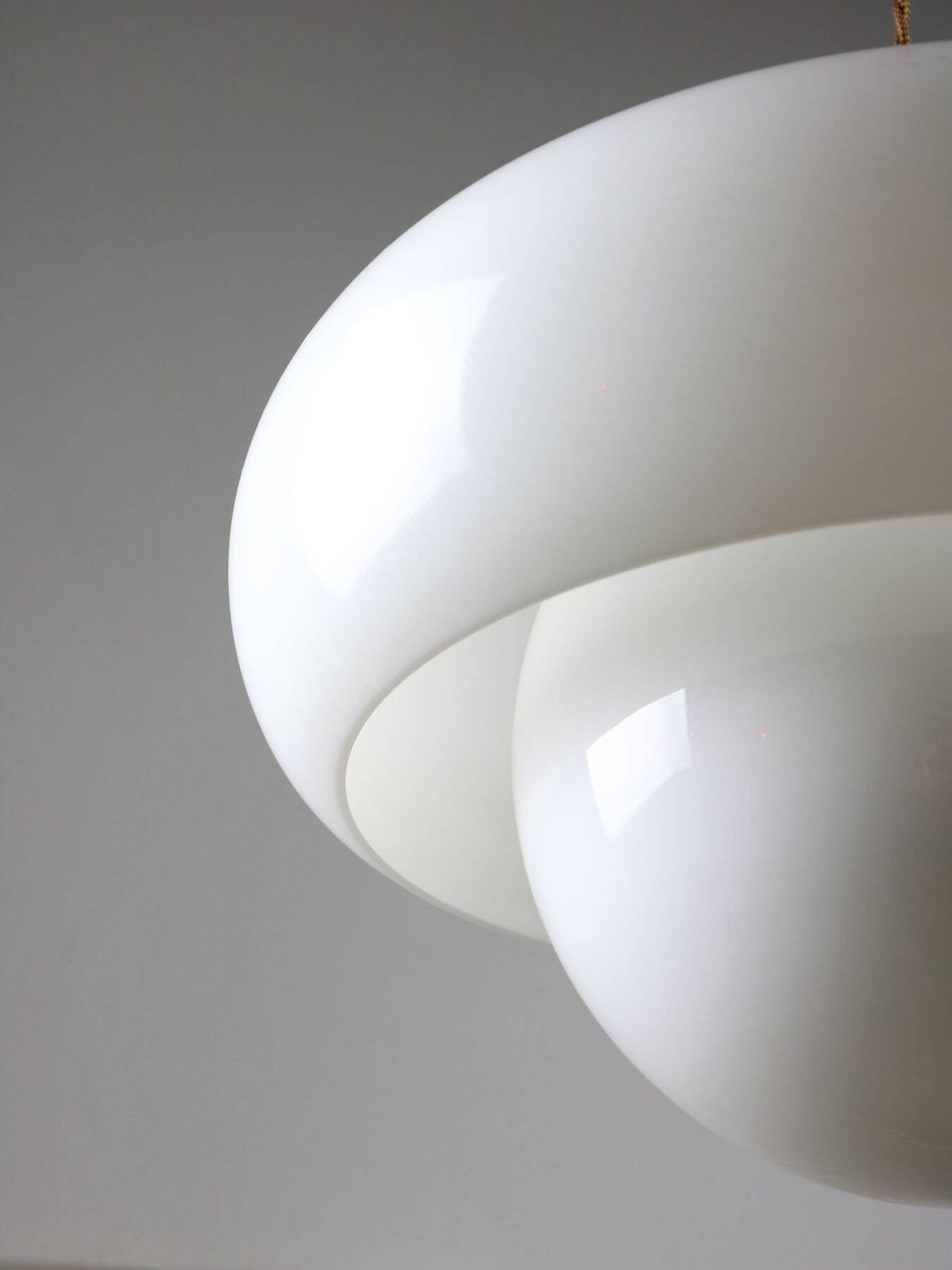photo vinterior Large Space Age Lamp By Guzzini, 1960s.