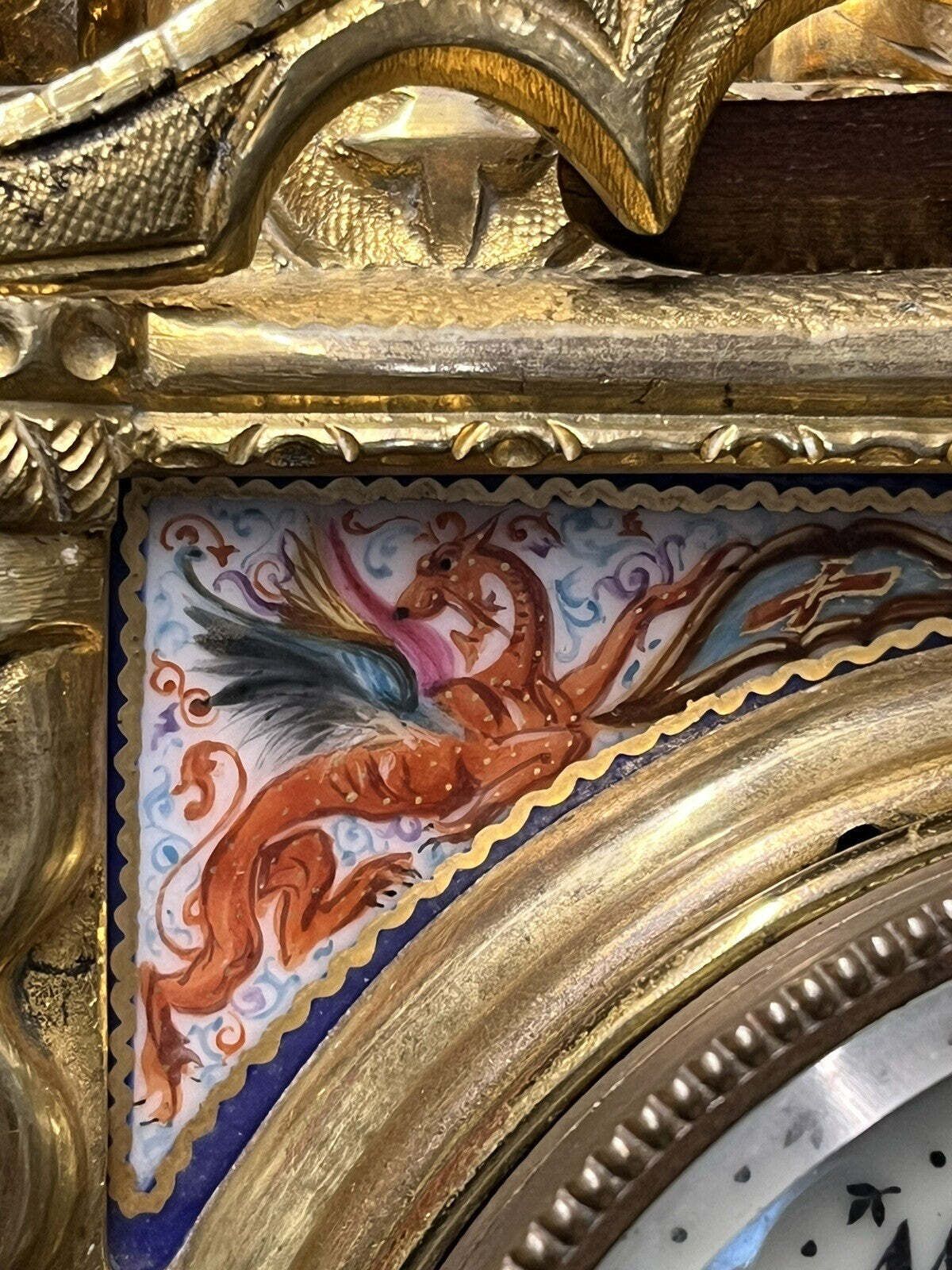 Victorian French Clock Under Dome, Porcelain Panels & Decoration Of Royalty. photo vinterior