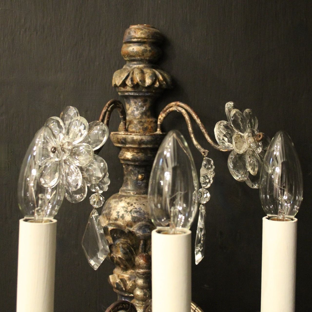 Italian Florentine 7 Light Giltwood Wall Lights photo vinterior