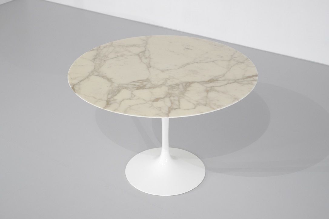 Dining Table Tulip Marble By Eero Saarinen For Knoll International. photo Furniture