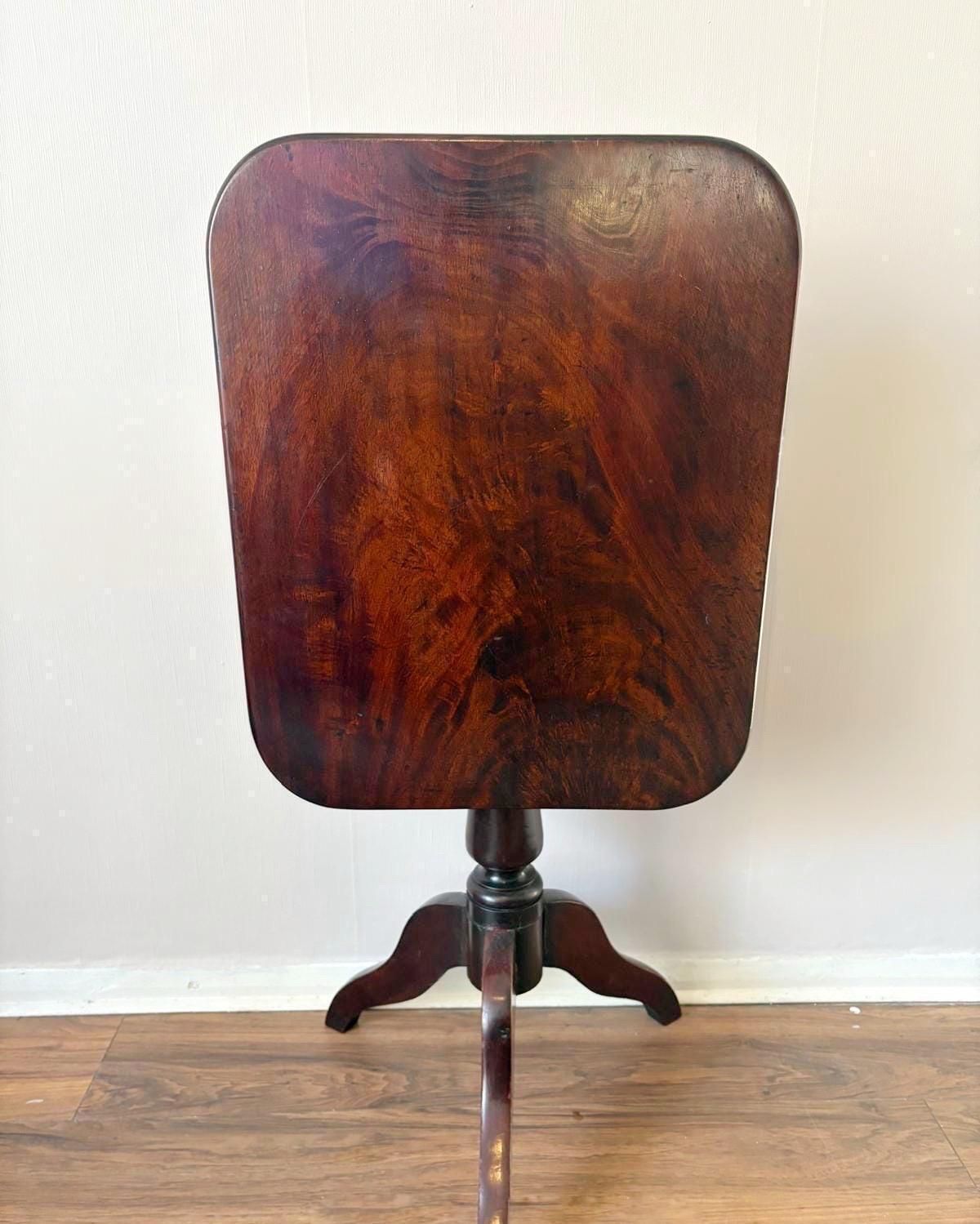 Antique Regency Mahogany Tri Leg Tilt Top Side/Occasional Table photo furniture