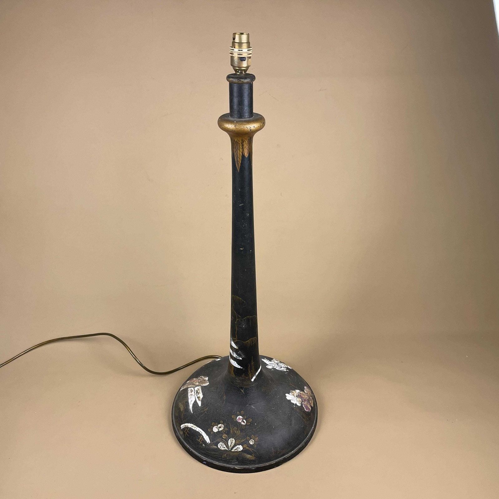 Antique Oriental Wooden Lamp Light Large Japanese Black Hand Painted Pattern Wood Freestanding Aged Unique Bedside Table 74cm Gold