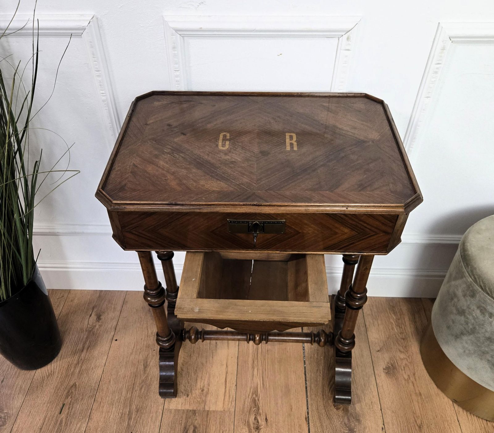 Antique Italian Inlay Veneer Wood Bobbin Barley Twist Legs Sewing Side Table photo vintage