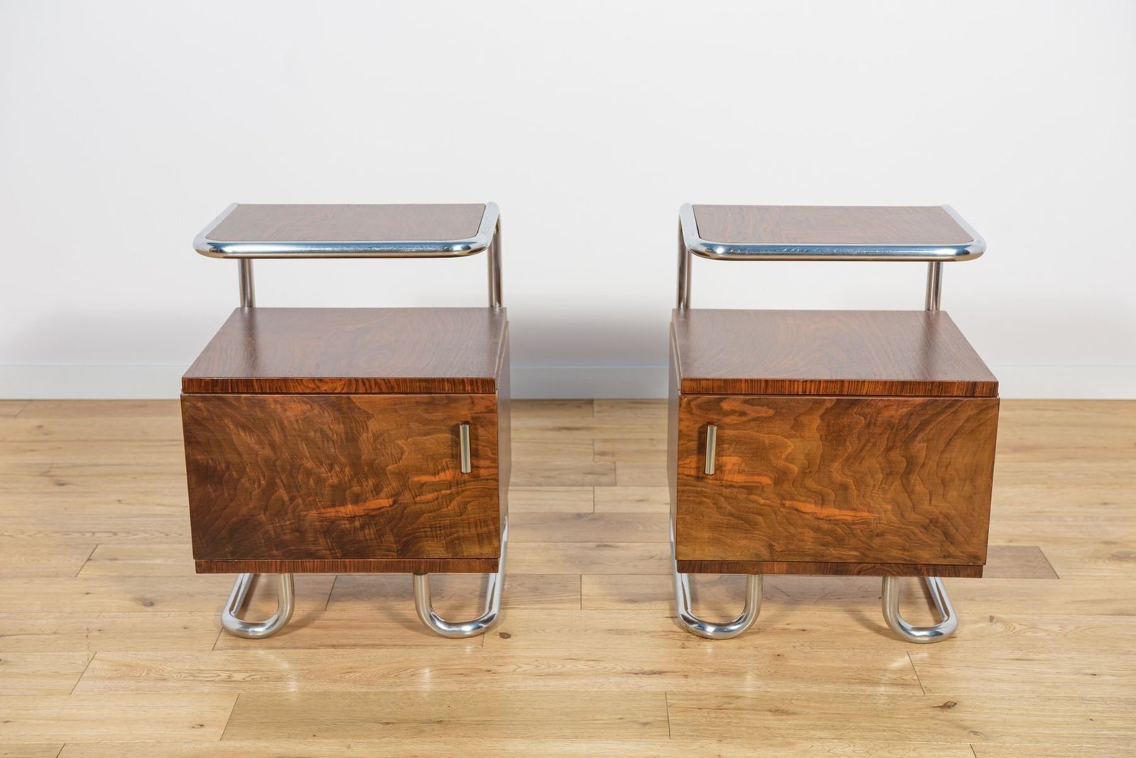 Mid Century Bauhaus Nightstands From Mücke Melder, Czechoslovakia, 1930s, Set Of 2 photo vinterior