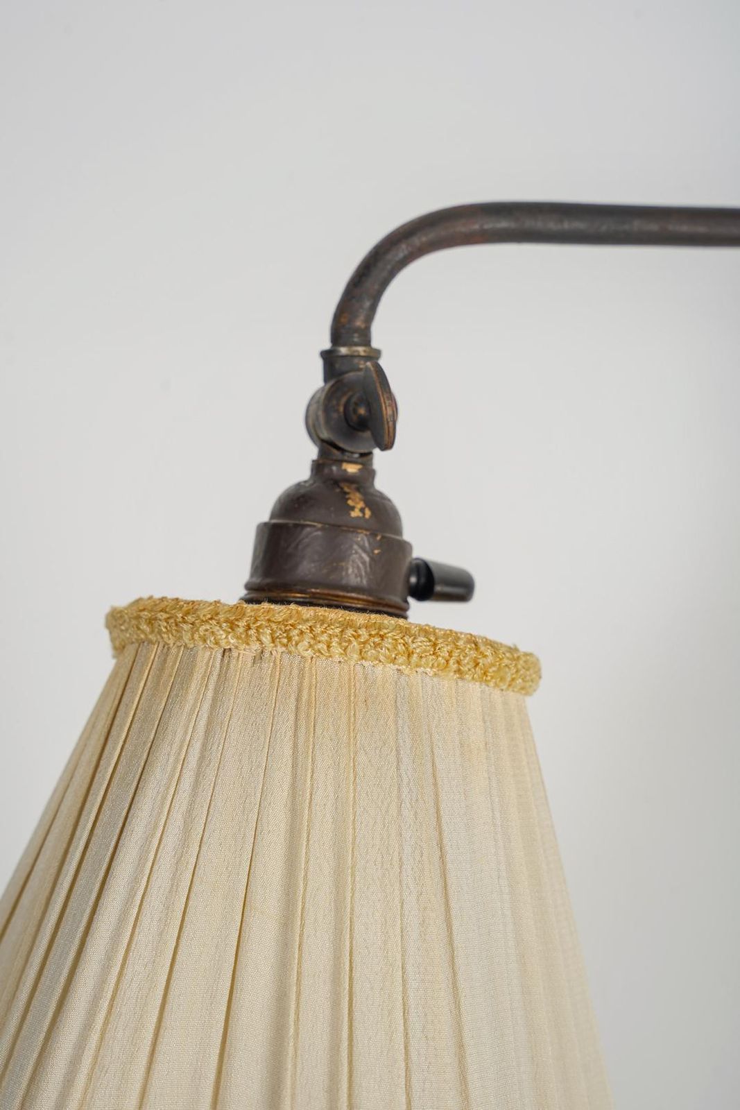 2221.0 Swedish Wall Lamp, 1940s photo