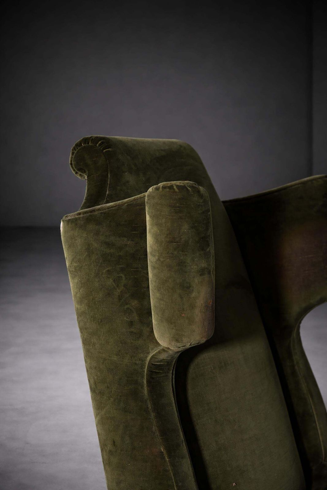 6926.0 Antique Art Deco French Bergère Armchair In Original Green Velvet photo