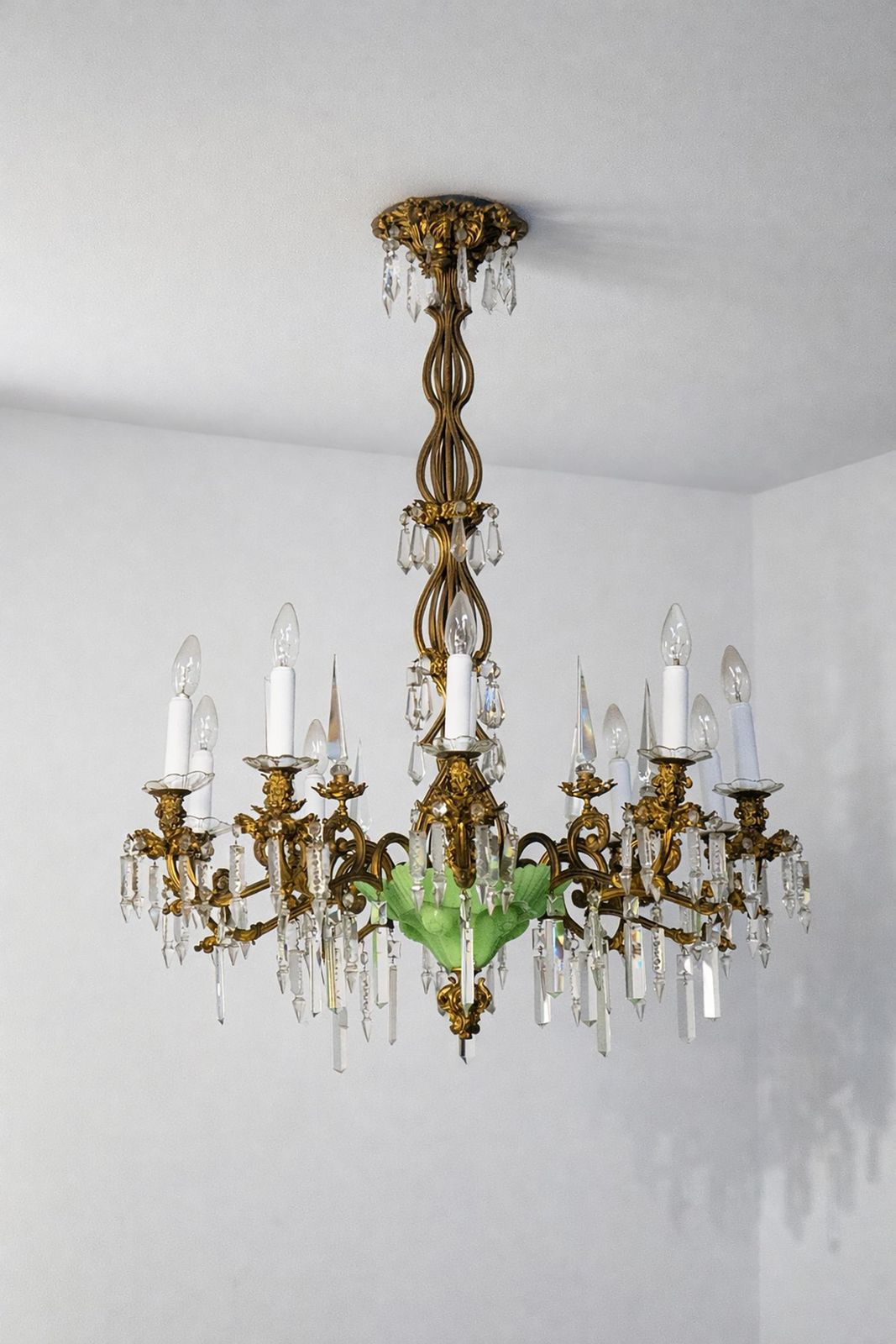 Italian Baroque Chandelier In Gilded Bronze With Green Glass Leaves And Crystal photo furniture