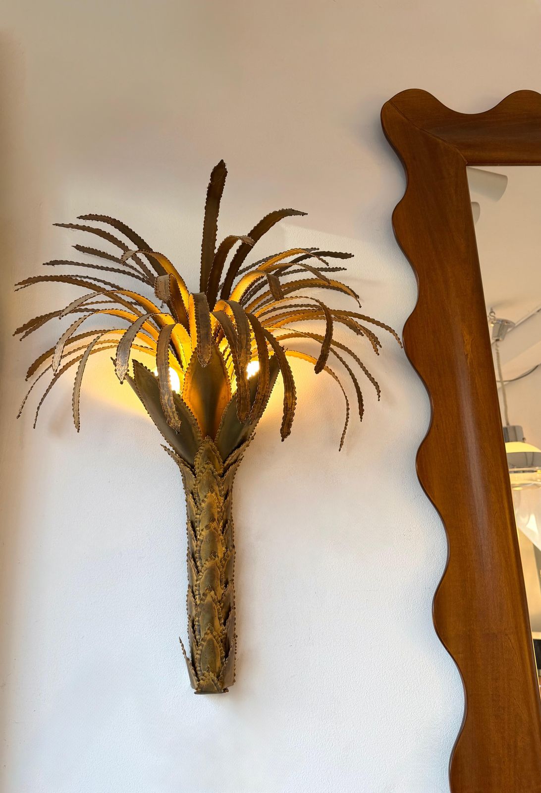 photo furniture Pair Of Brass Palm Tree Sconces By Maison Jansen, France, 1970s