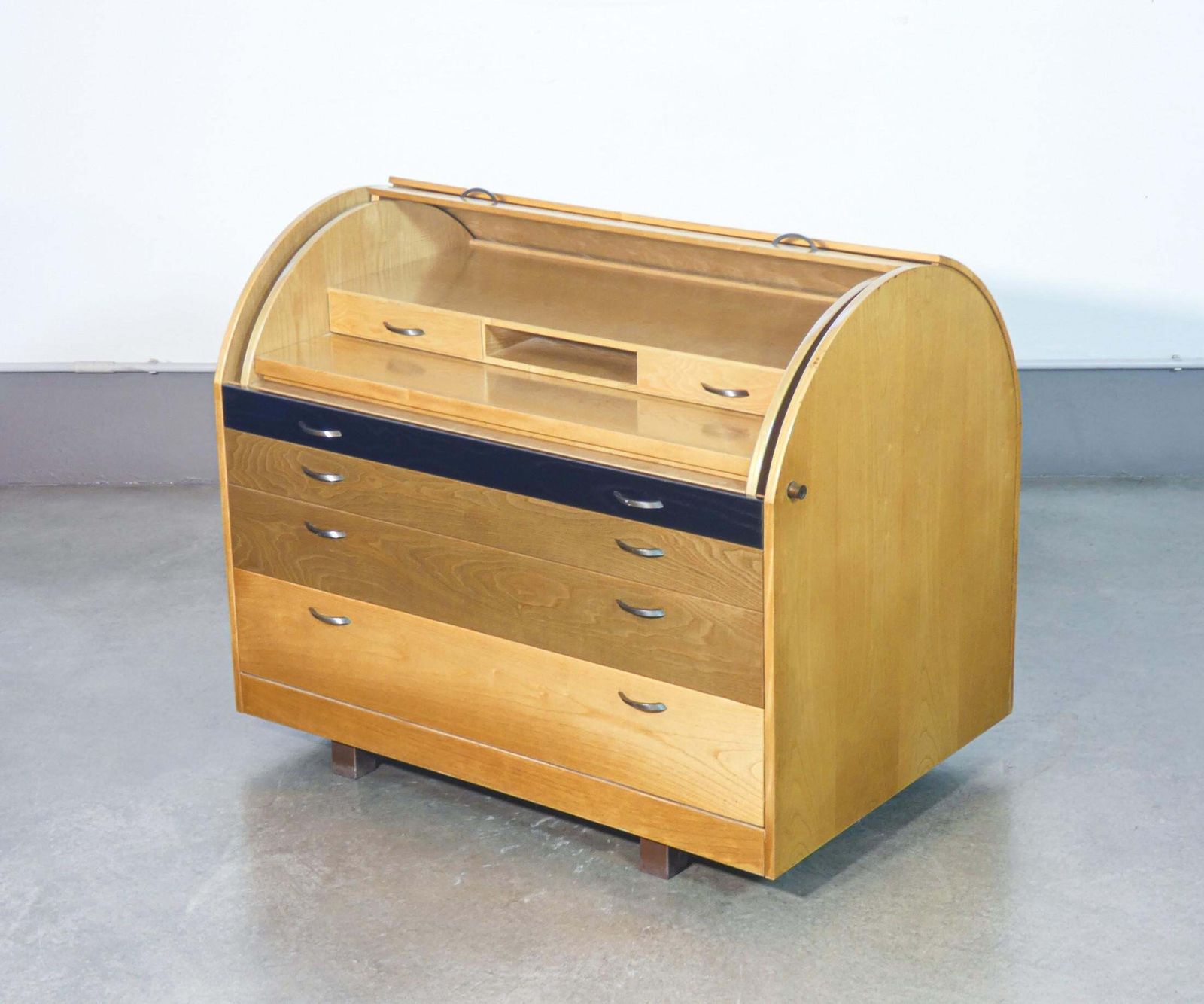 "Bauletto" Secretaire Desk, Design Giovanni Offredi For Saporiti. 1977 photo Furniture