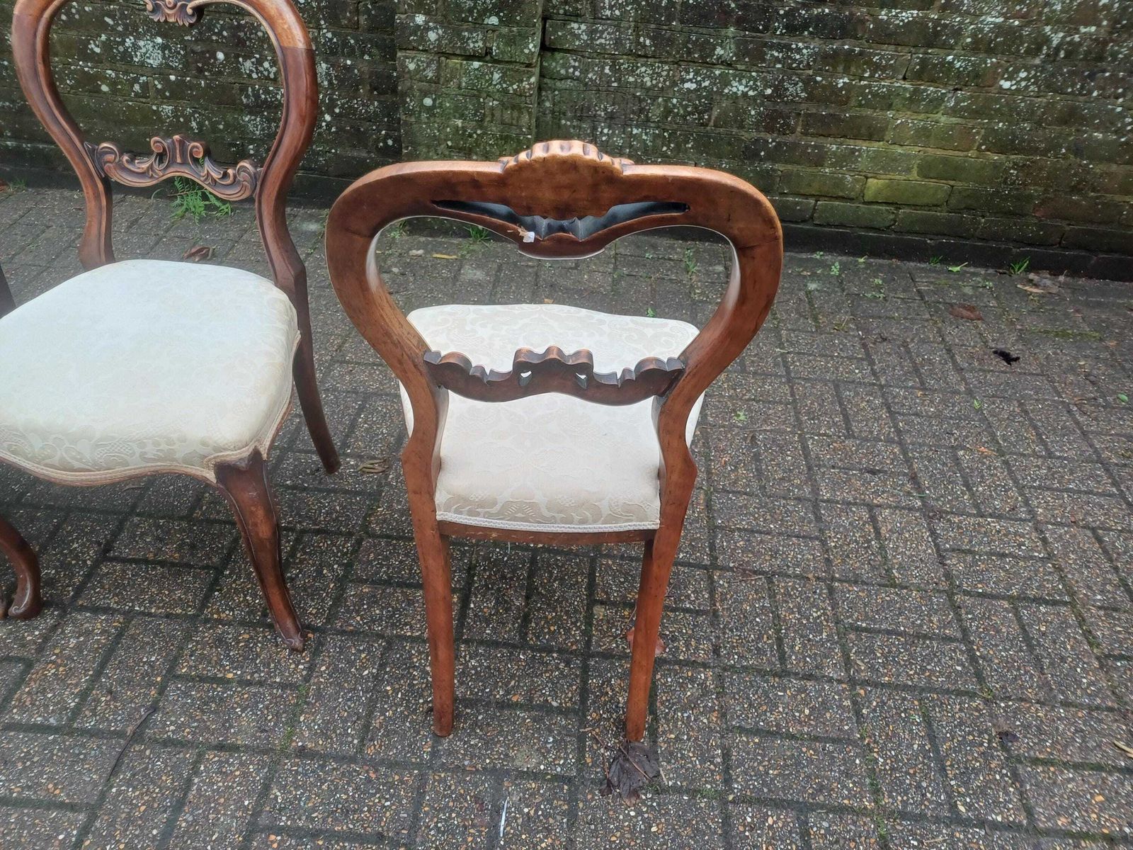 Set Of 4 Antique Mahogany Carved Dining Chairs, Upholstered Carved Backs, Vintage Louis Revival Style, Cream Floral Seats photo for sale
