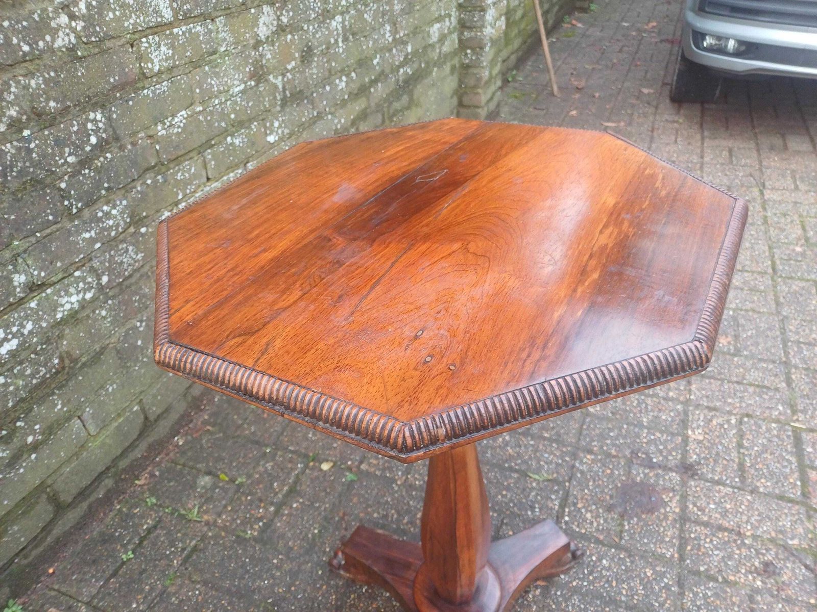 Victorian Rosewood Occasional Side Table Antique Column Stand Pedestal Table Vintage Elegant English Wine Lamp Hall Table photo for sale