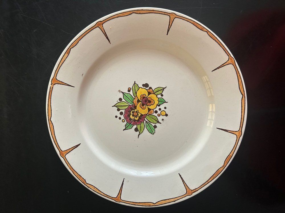 photo for sale Art Deco Dishes And Plates From Boch Fréres La Louviére, 1920s, Set Of 8