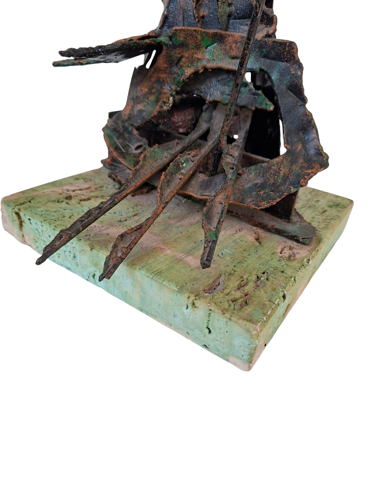 photo furniture Scultura Brutalista "Don Chisciotte" In Rame – Un’icona Di Design Mid Century