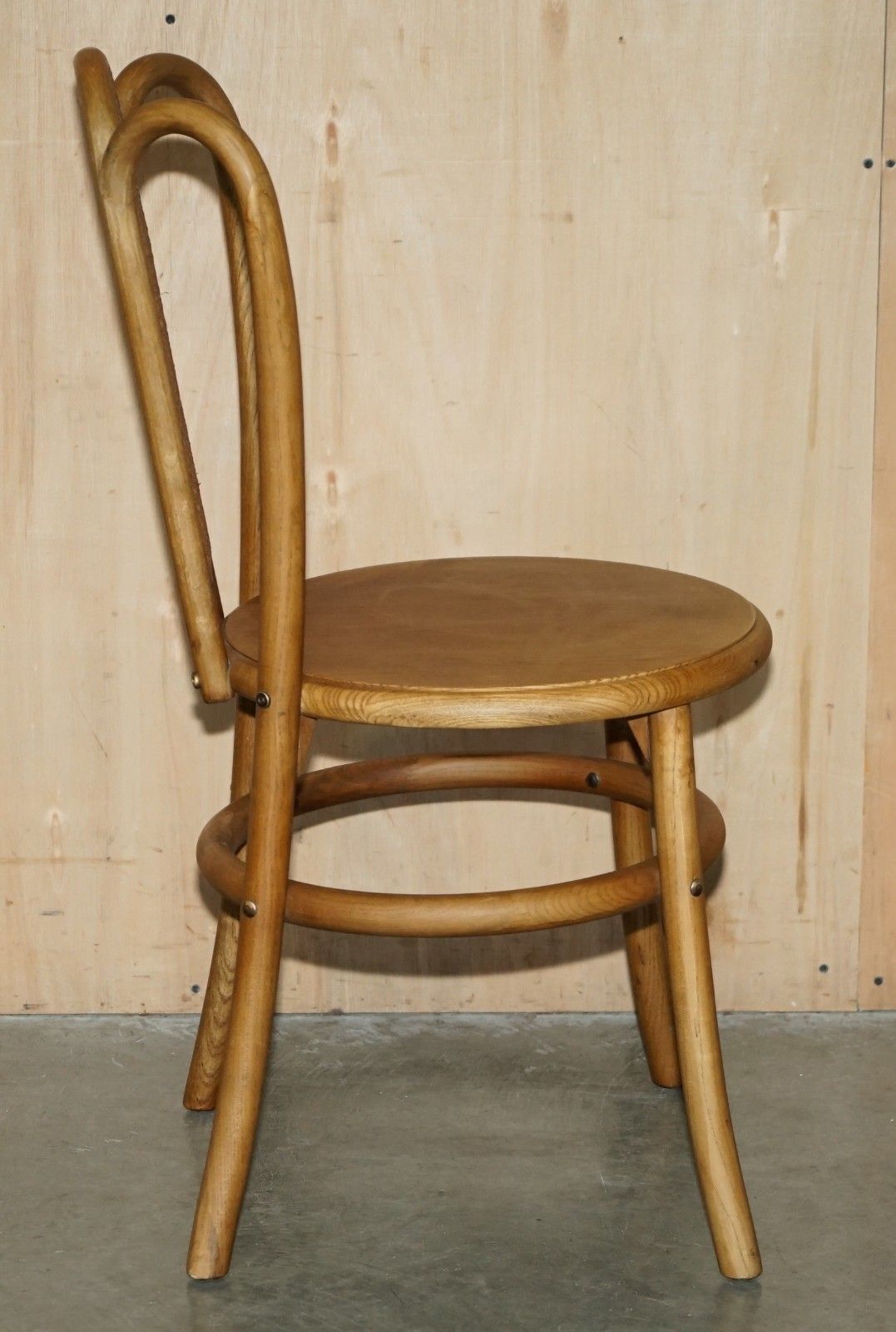 Lovely Bentwood Single Chair Ideal As An Office Chair Or Occasional Hall Chair photo buy