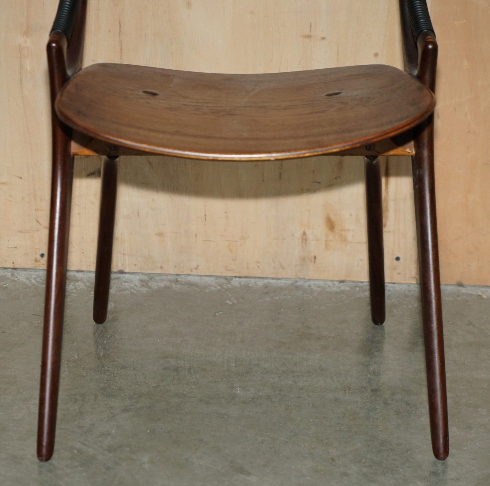 9950.0 Six 1959 Fully Stamped Arne Hovmand Olsen For Mogens Kold Model 71 Dining Chairs photo