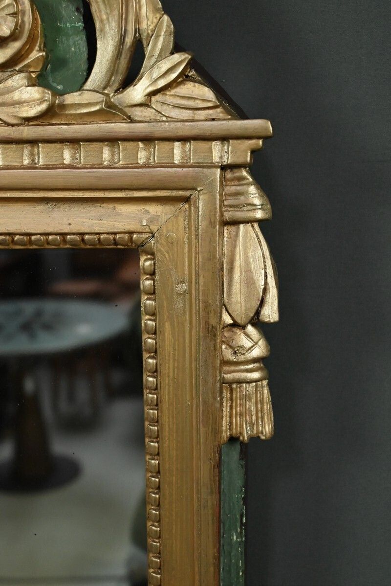 Giltwood Mirror, Louis XVI Style – Early 20th Century photo vintage