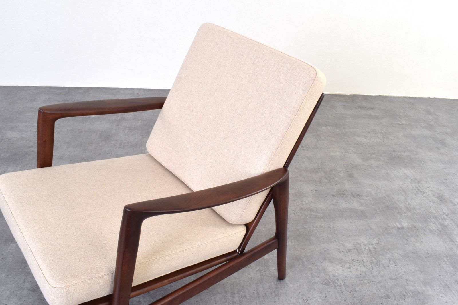 photo vinterior Mid Century Stefan Lounge Chairs, 1960s, Set Of 2