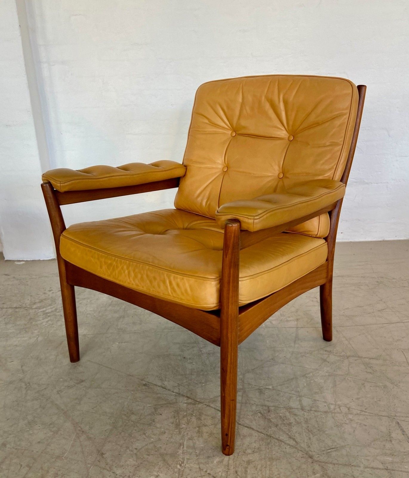 Vintage Mid Century Light Tan Leather Lounge Chair By Göte Möbler 1970,S photo 825.0