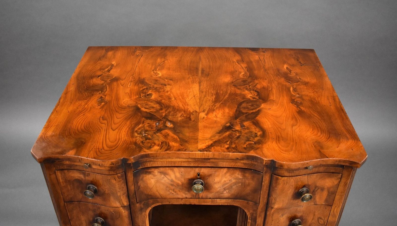 photo furniture Antique Yew Wood Chest