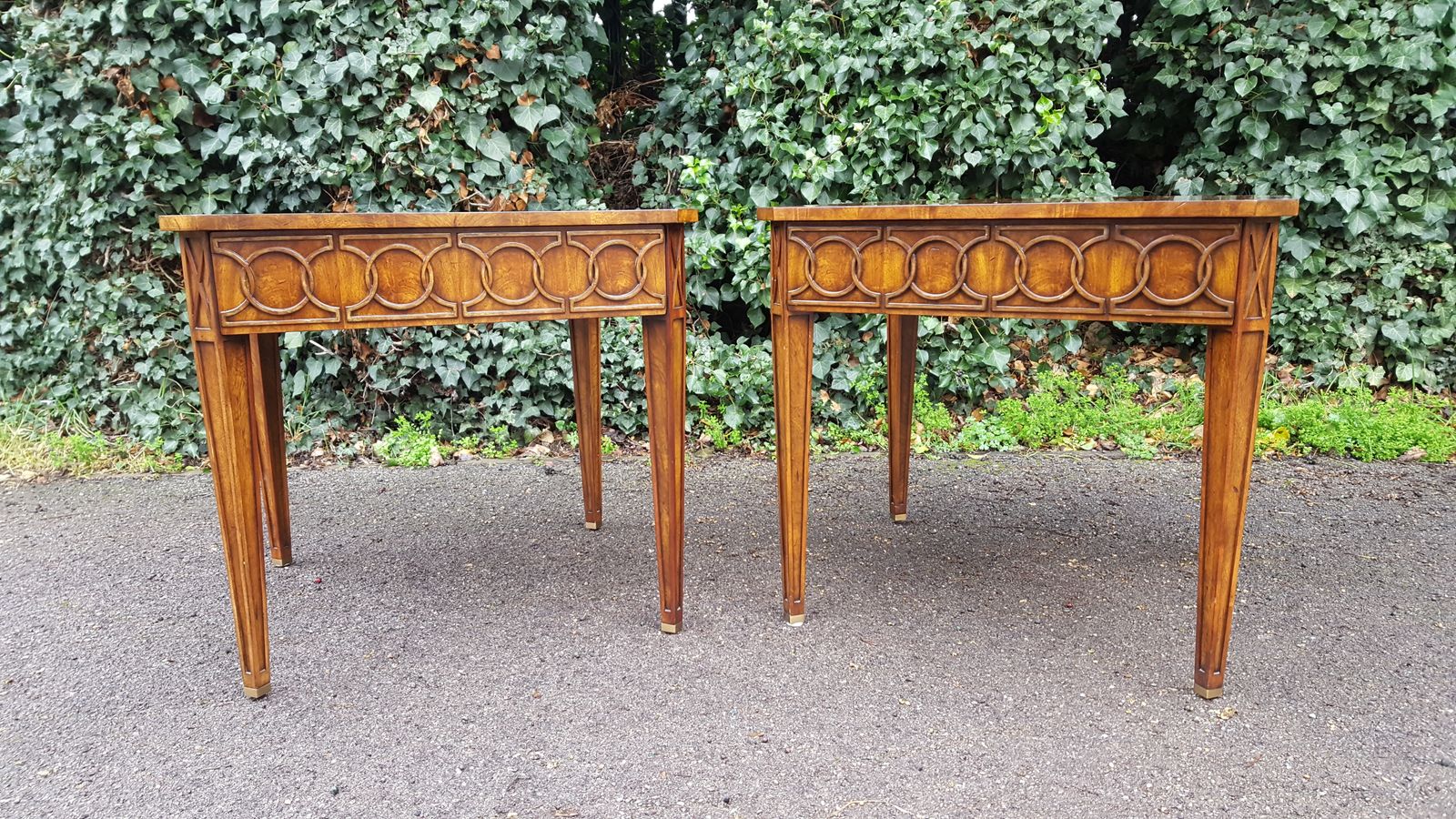 photo furniture Large Pair Of Theodore Alexander Mahogany Lamp Tables