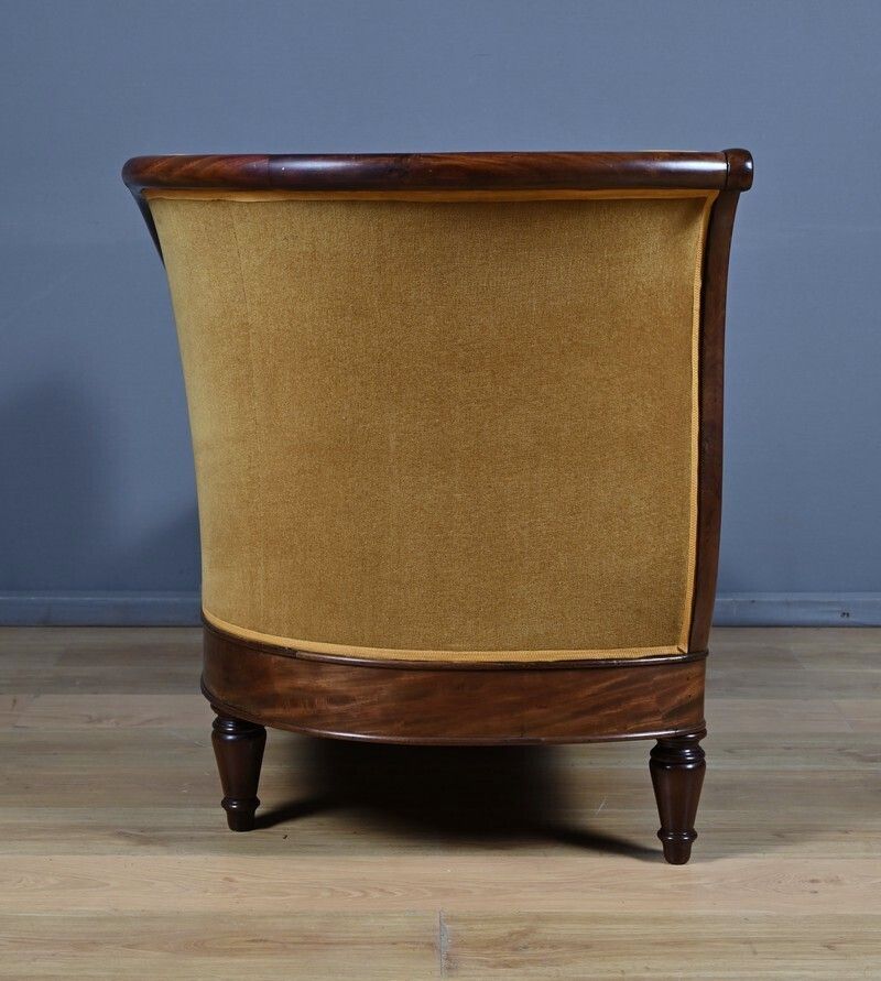 photo buy Mahogany Chaise Longue, Restoration Period – Early 19th Century