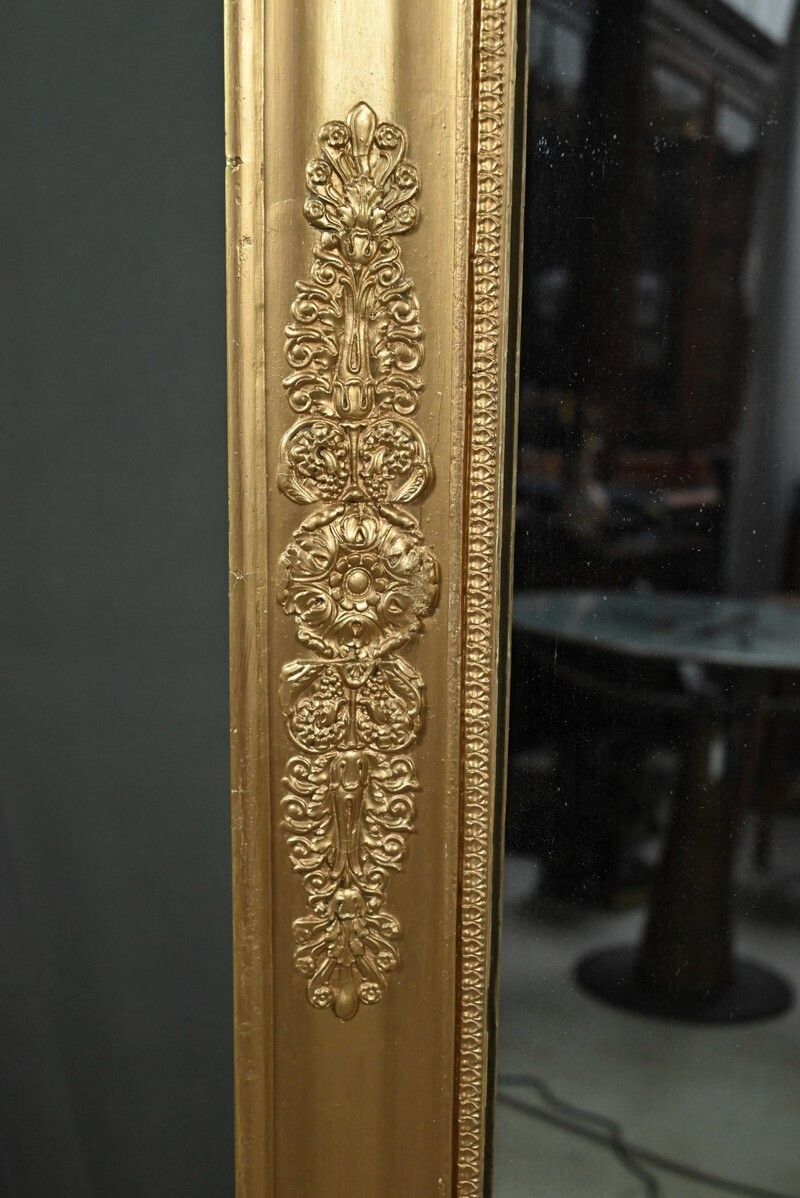 photo for sale Important Giltwood Mirror, Restoration Style – Mid 19th Century