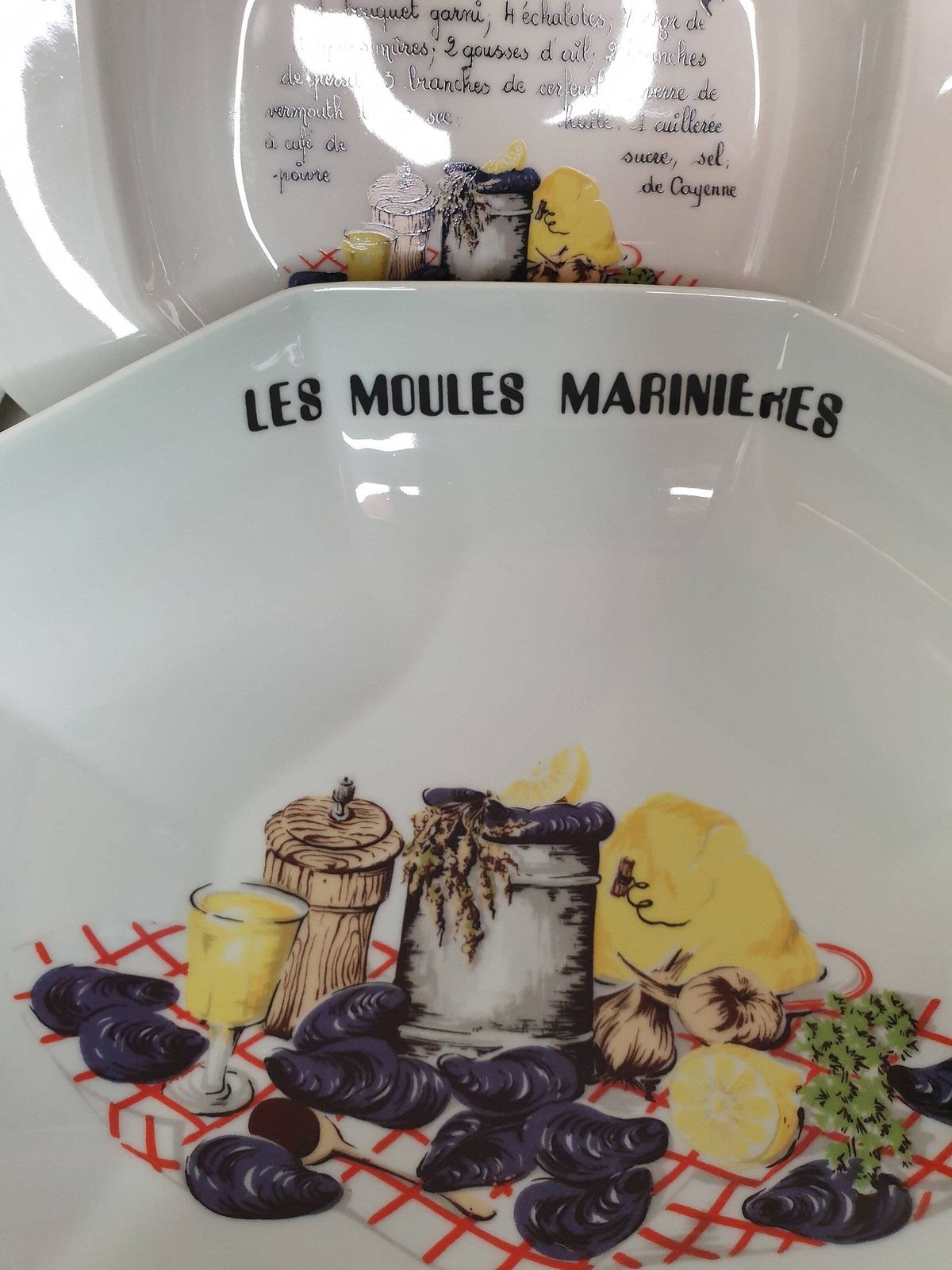 Limoges France Baby Blue Porcelain Dinner Set   6 Bowls & Large Mussel Bowl photo vinterior