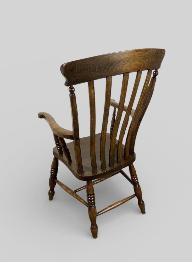 photo furniture Antique Late Victorian High Back Windsor Armchair (C.1890)