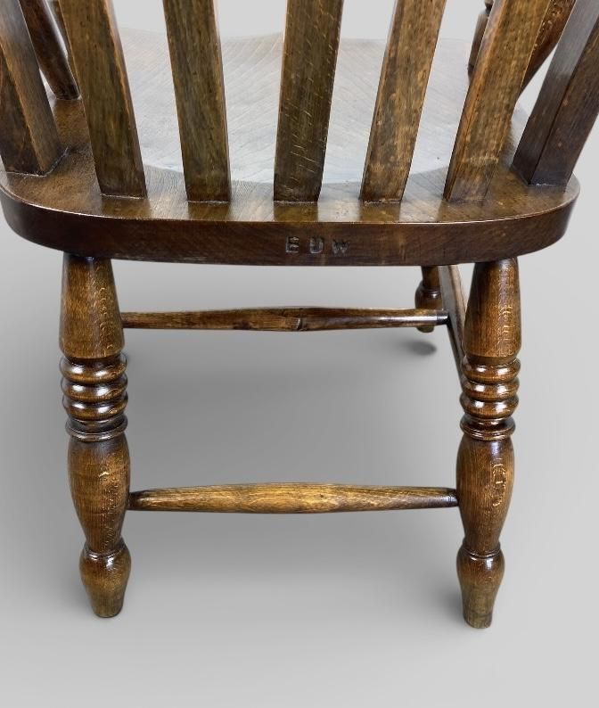 Furniture Antique Late Victorian High Back Windsor Armchair (C.1890) photo