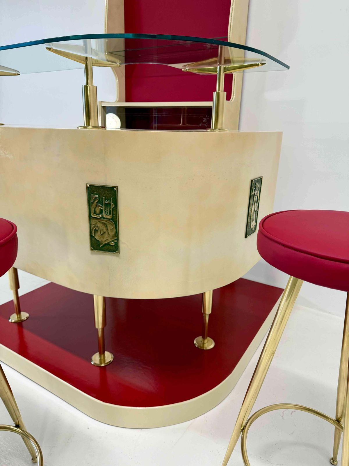 photo vinterior Exceptional Italian Art Deco Parchment Bar, 1950s, Attributed To Gio Ponti