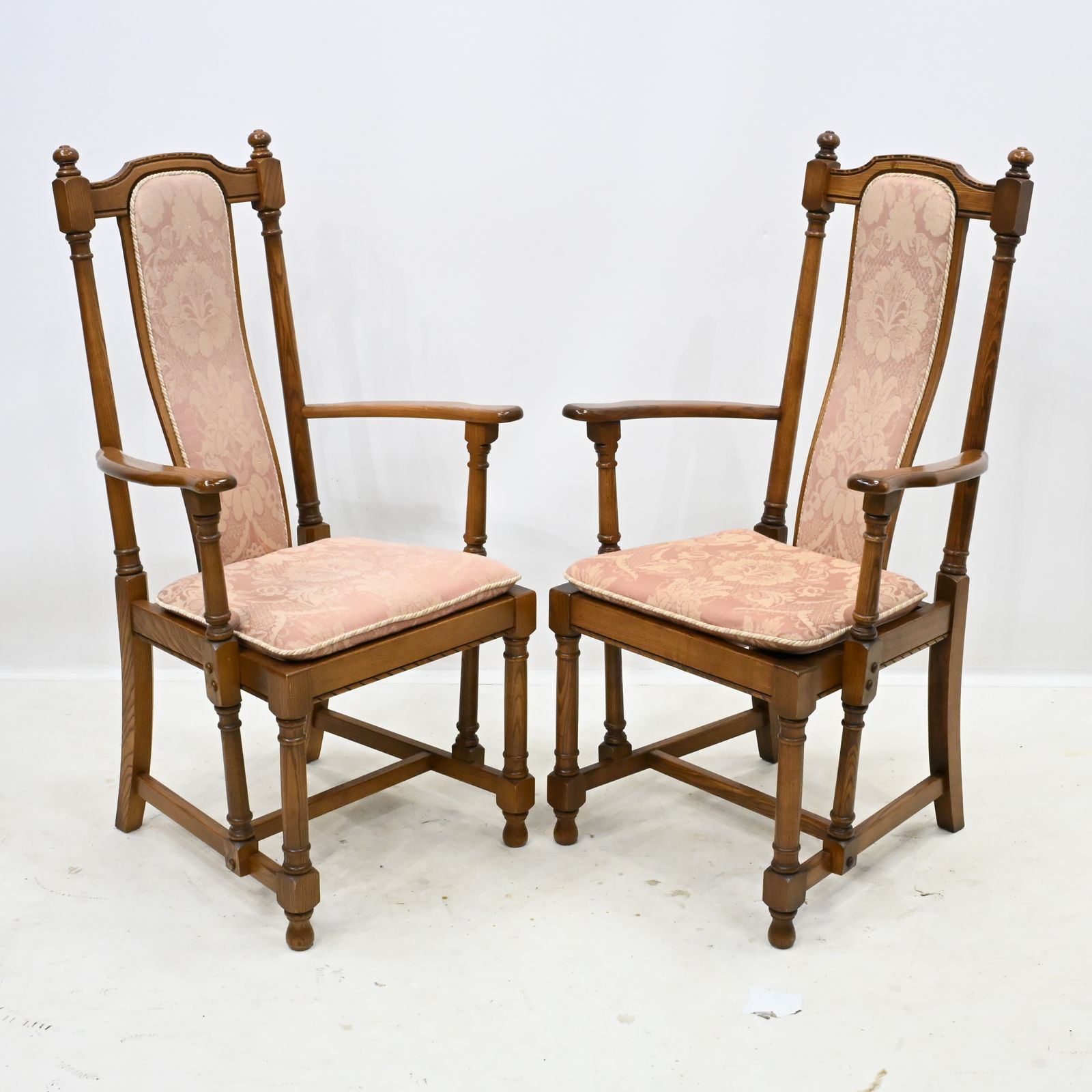 2 Ercol Hampton Dining Chairs 2 Carvers Model 944a Golden Dawn Free Uk Delivery
