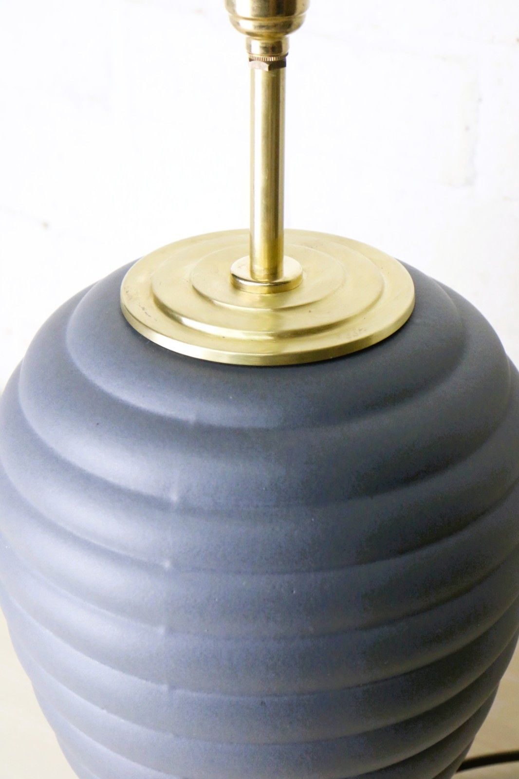Table Lamp Studio Vintage Ceramic Art Deco Beehive Lamp Mid 20th Vgc photo Lighting