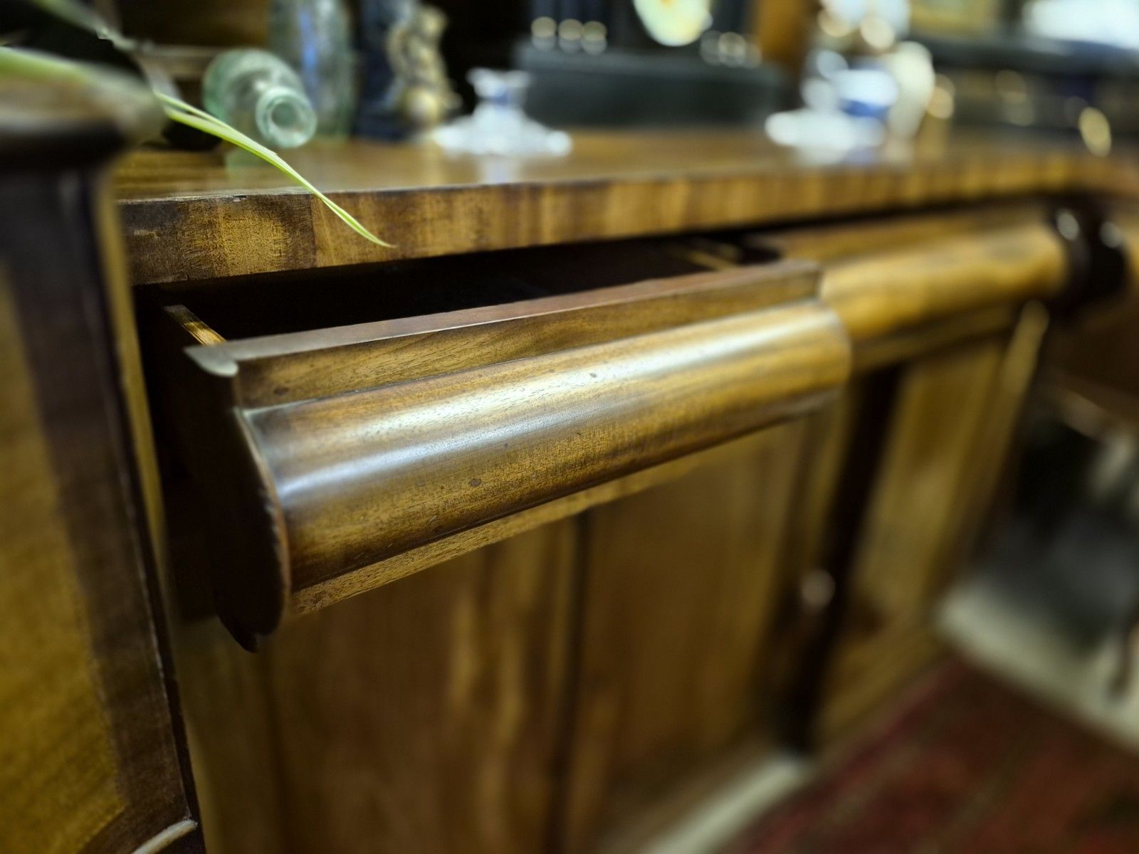 325.0 A Wonderful Boho Early Victorian Flame Mahogany Chiffonier Buffet Sideboard photo