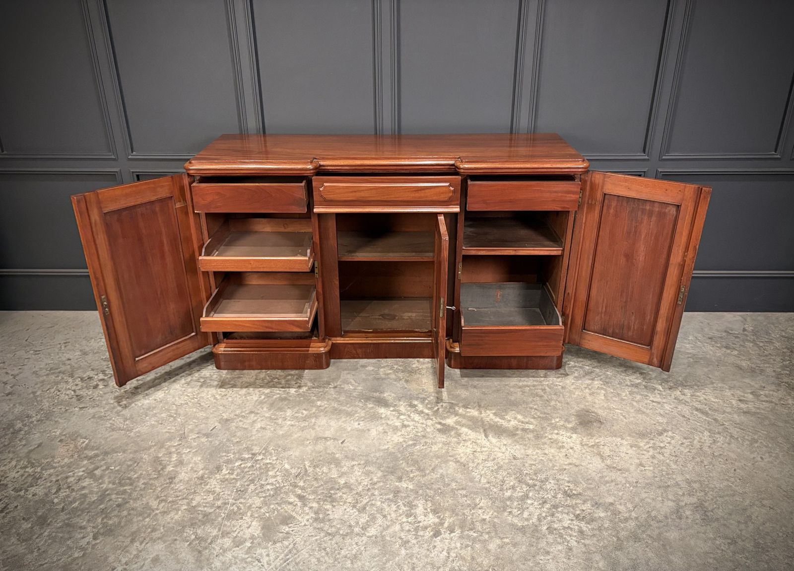 Victorian Mahogany Sideboard photo buy