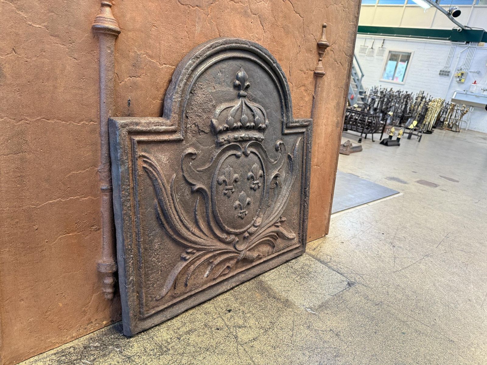 photo vinterior 20th Century French 'Arms Of France' Fireback / Backsplash In Louis XV Style
