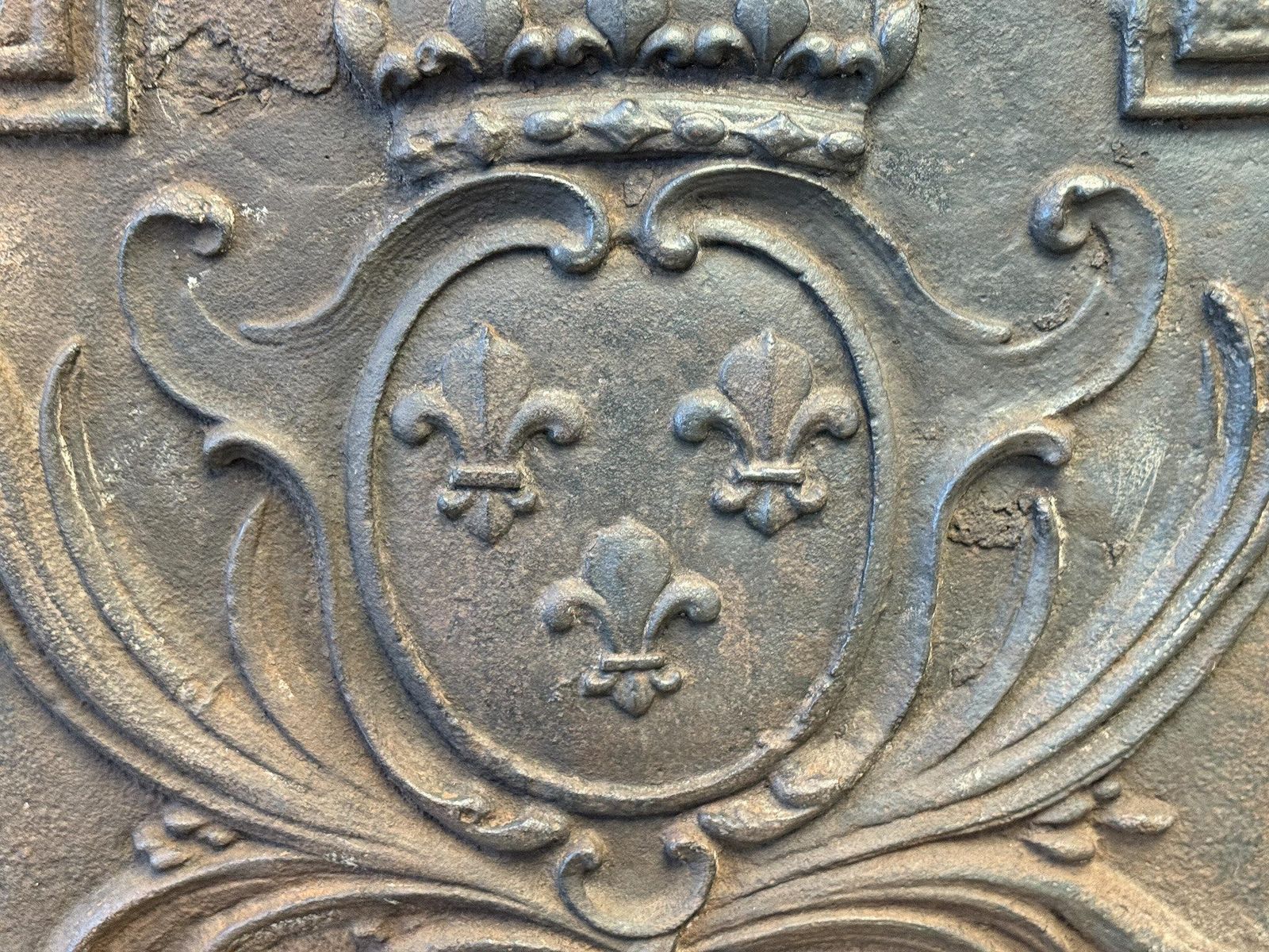 photo buy 20th Century French 'Arms Of France' Fireback / Backsplash In Louis XV Style