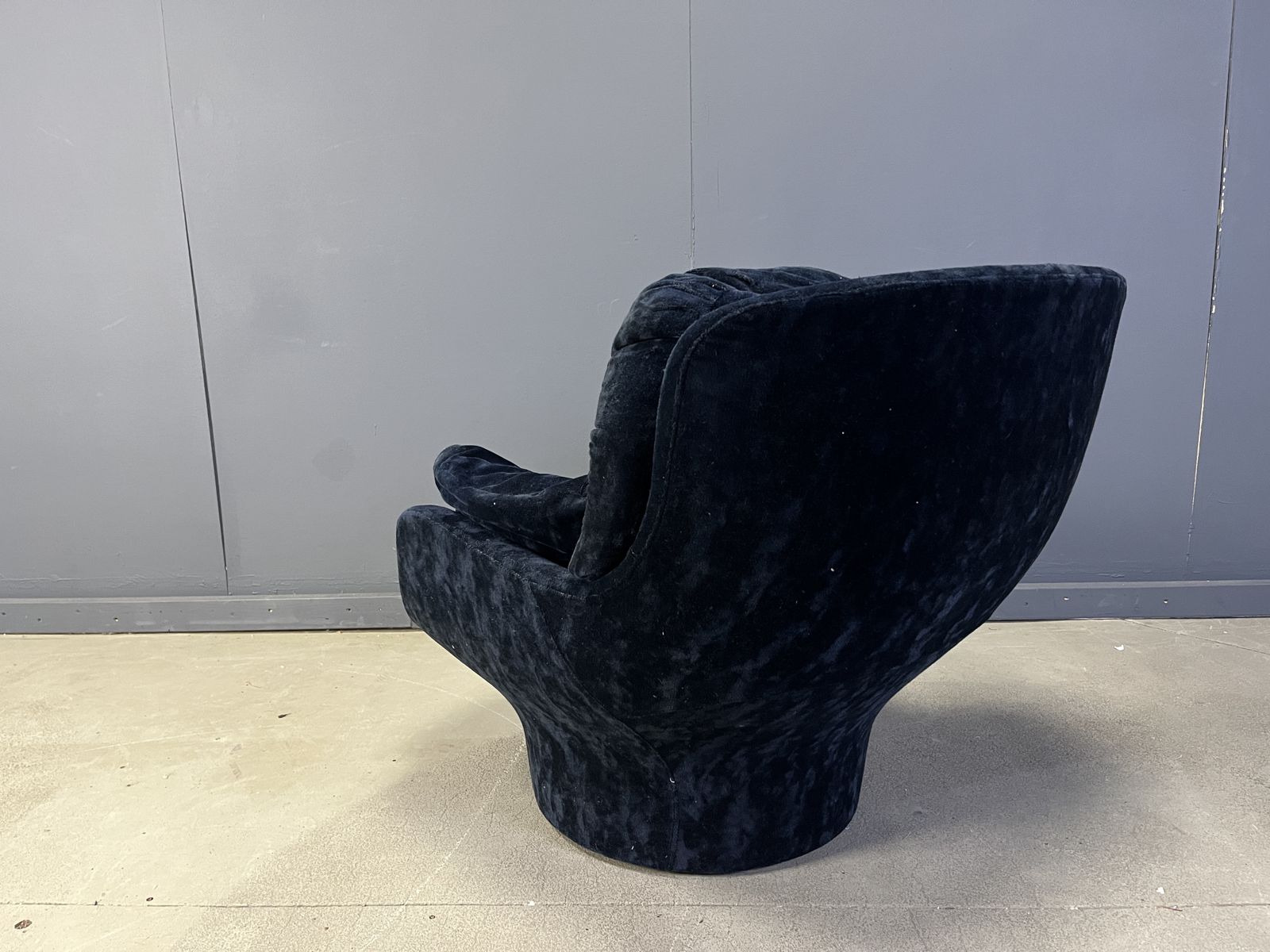 Blue Velvet Lounge Chair 'Karate' By Michel Cadestin, France 1970s photo Furniture